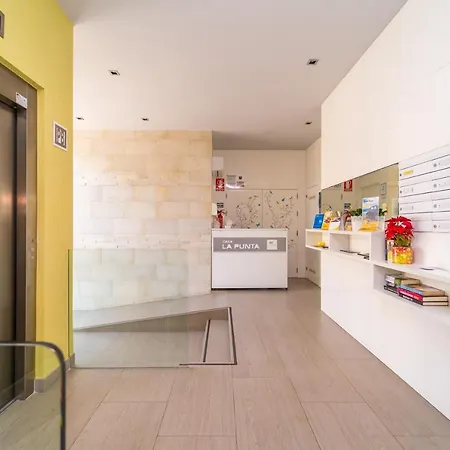 Vistamar Luxury Apartments By Dlv